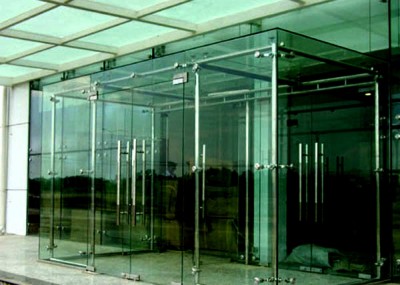 cửa kính cường lực